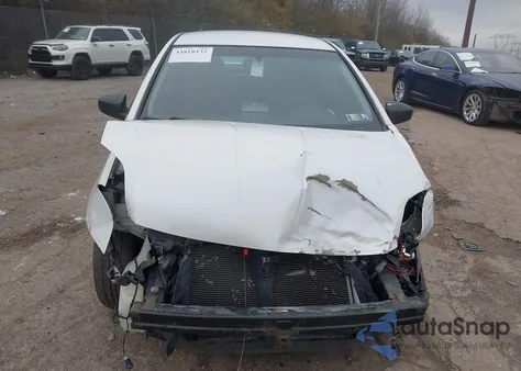 2011 Nissan Sentra 2.0Sr z USA, uszkodzony, nr VIN 3N1AB6AP0BL641915